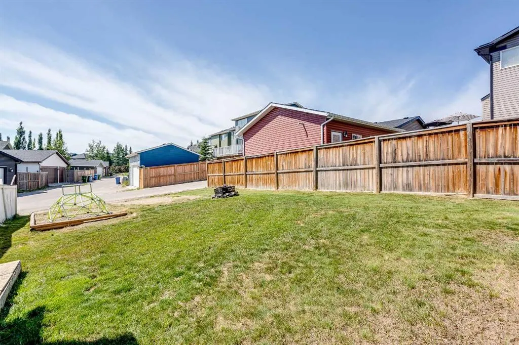 283 Evansdale Way NW