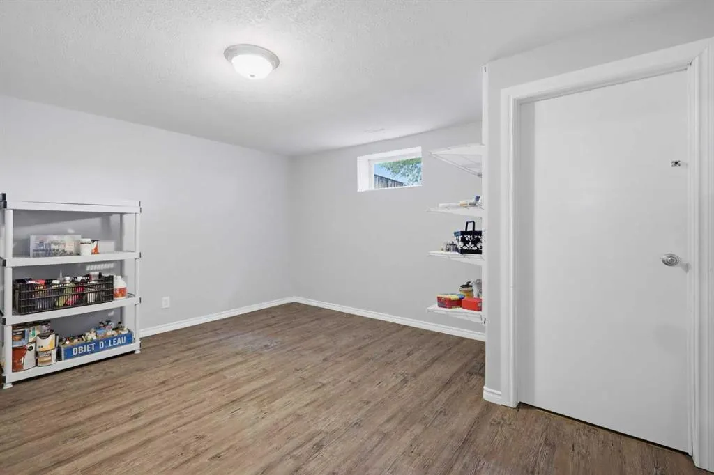 35 Heenan Crescent