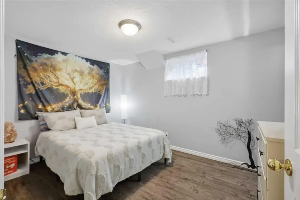 35 Heenan Crescent