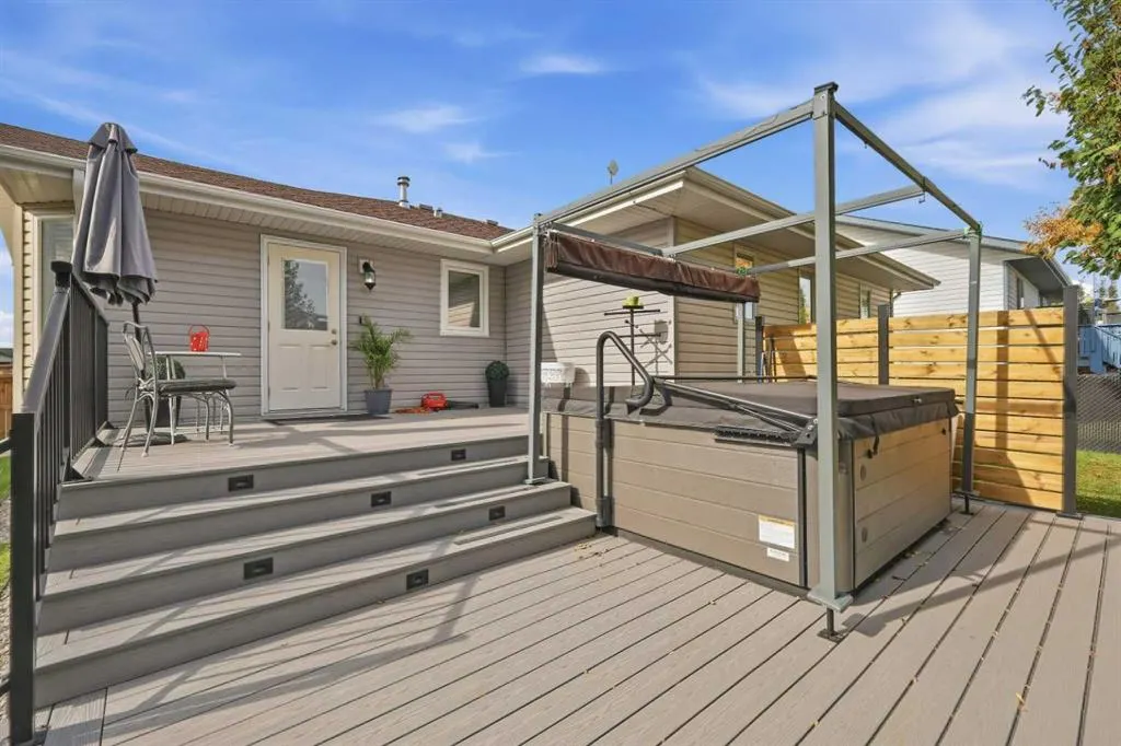 35 Heenan Crescent