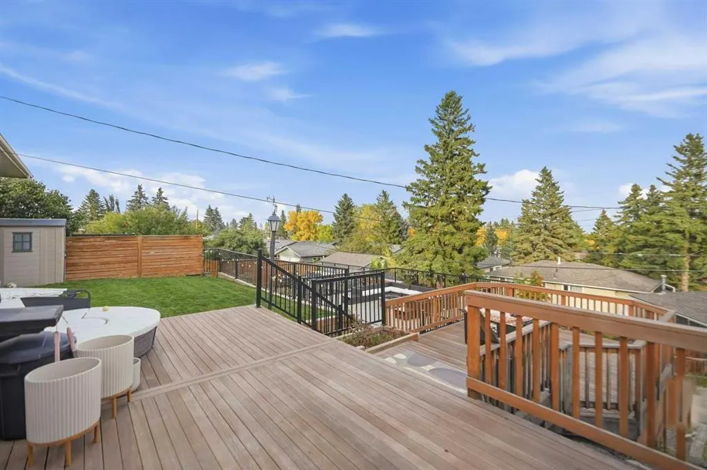 1161 hunterston Hill NW