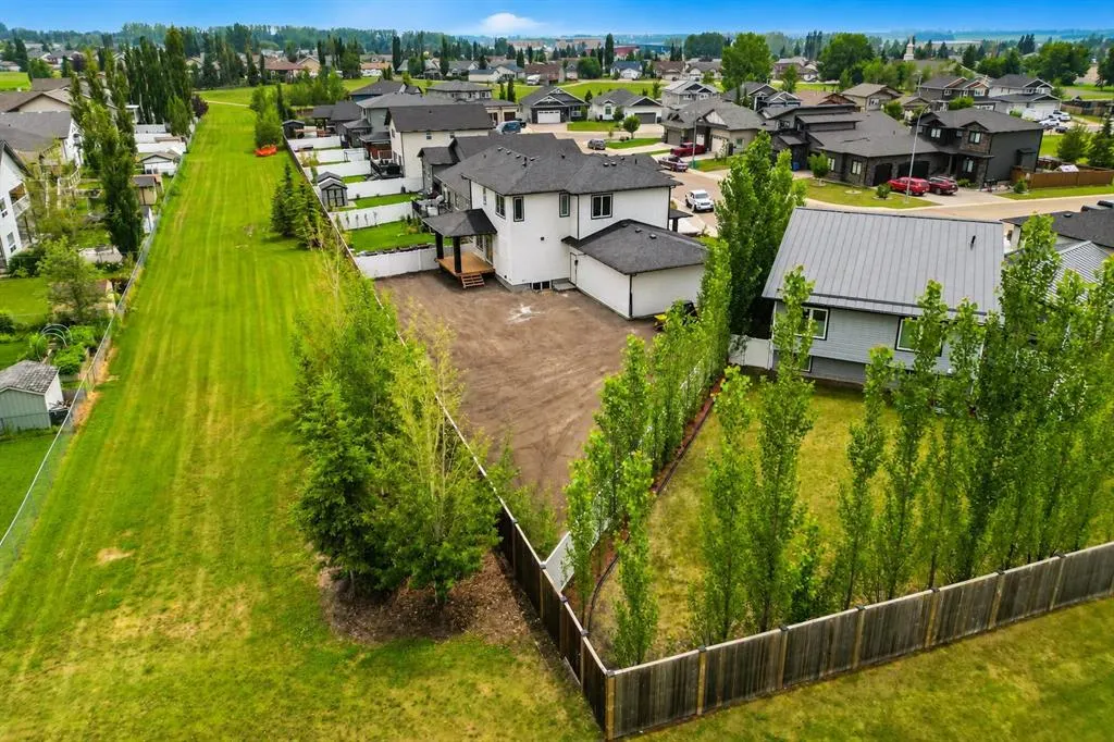 14 Napoleon Meadows Way