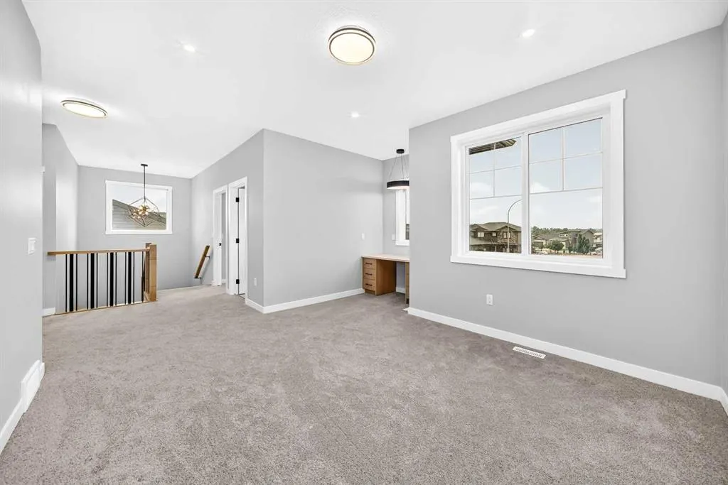 14 Napoleon Meadows Way