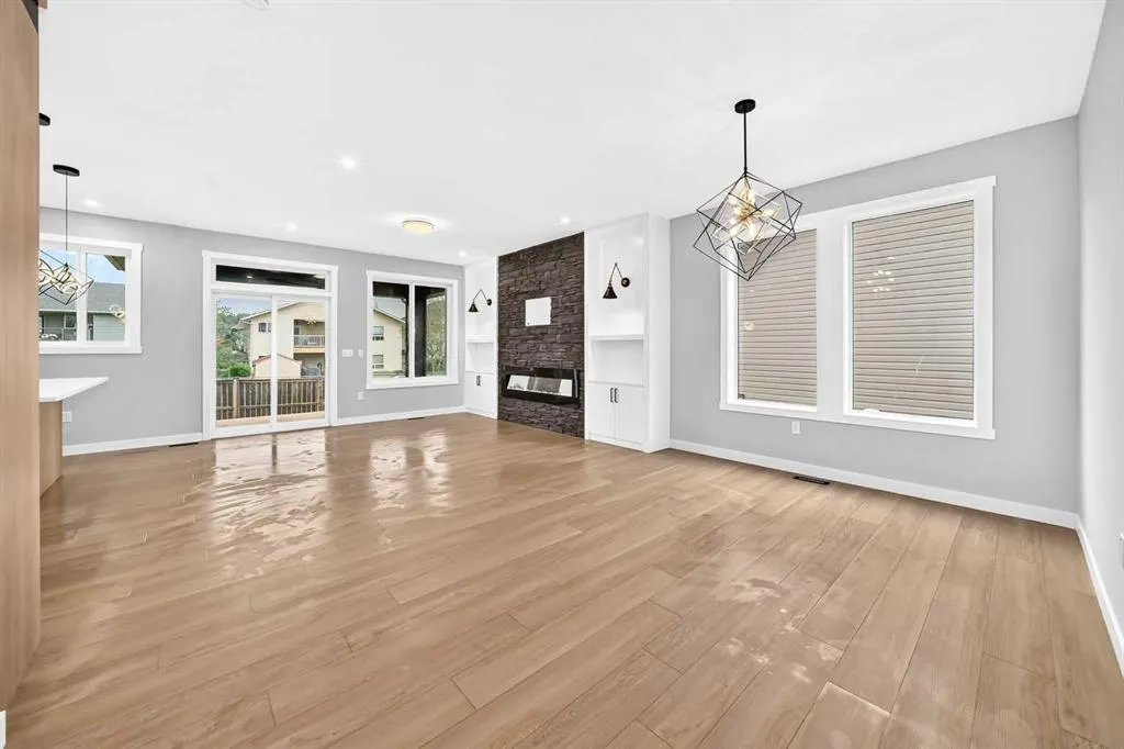 14 Napoleon Meadows Way