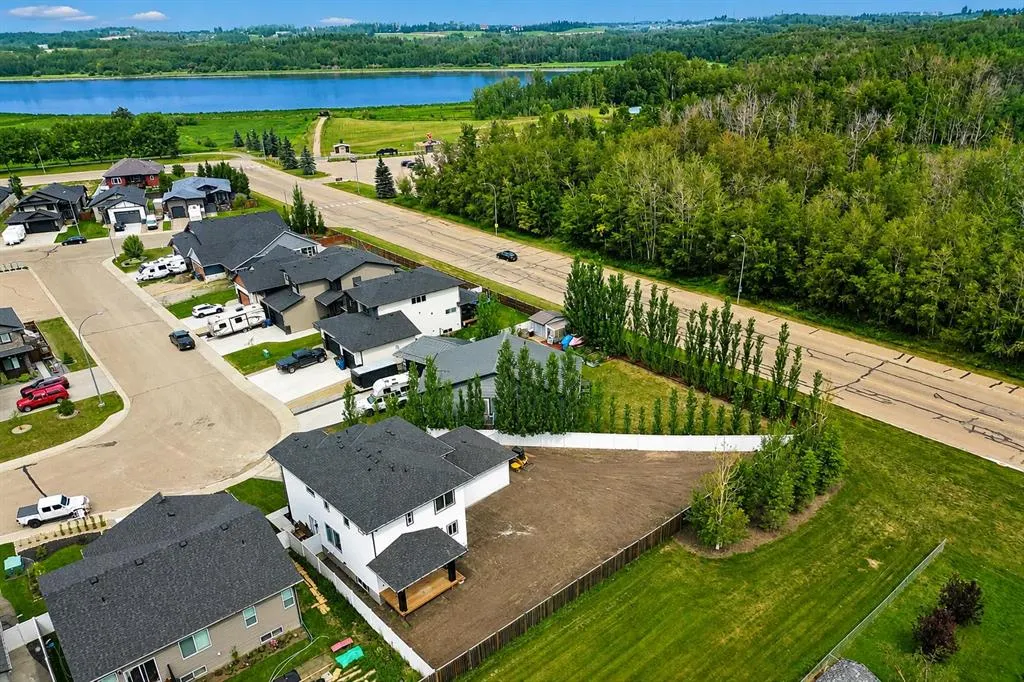 14 Napoleon Meadows Way