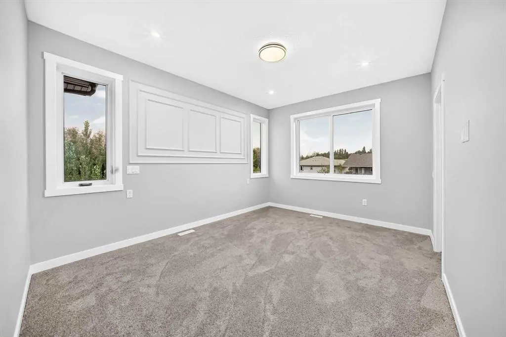14 Napoleon Meadows Way
