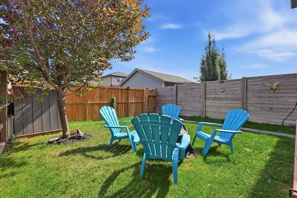 611 Walden Drive SE