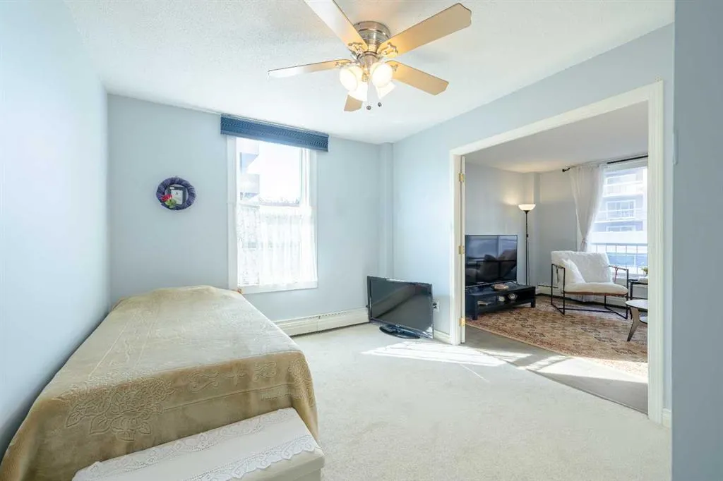 1328 13 Avenue SW #201