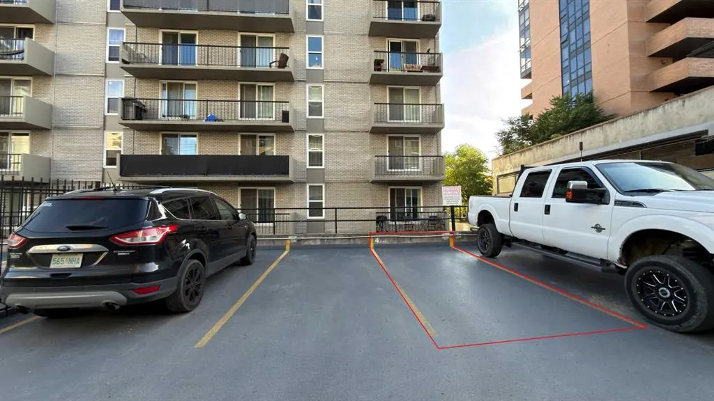 1328 13 Avenue SW #201