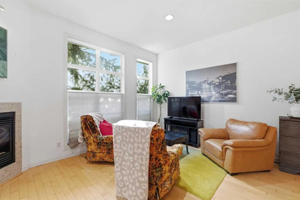 1911 28 Street SW #1