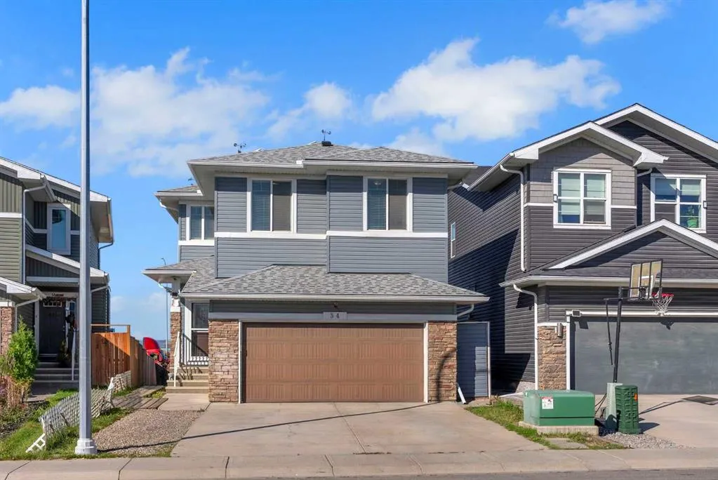 34 Redstone Cove NE