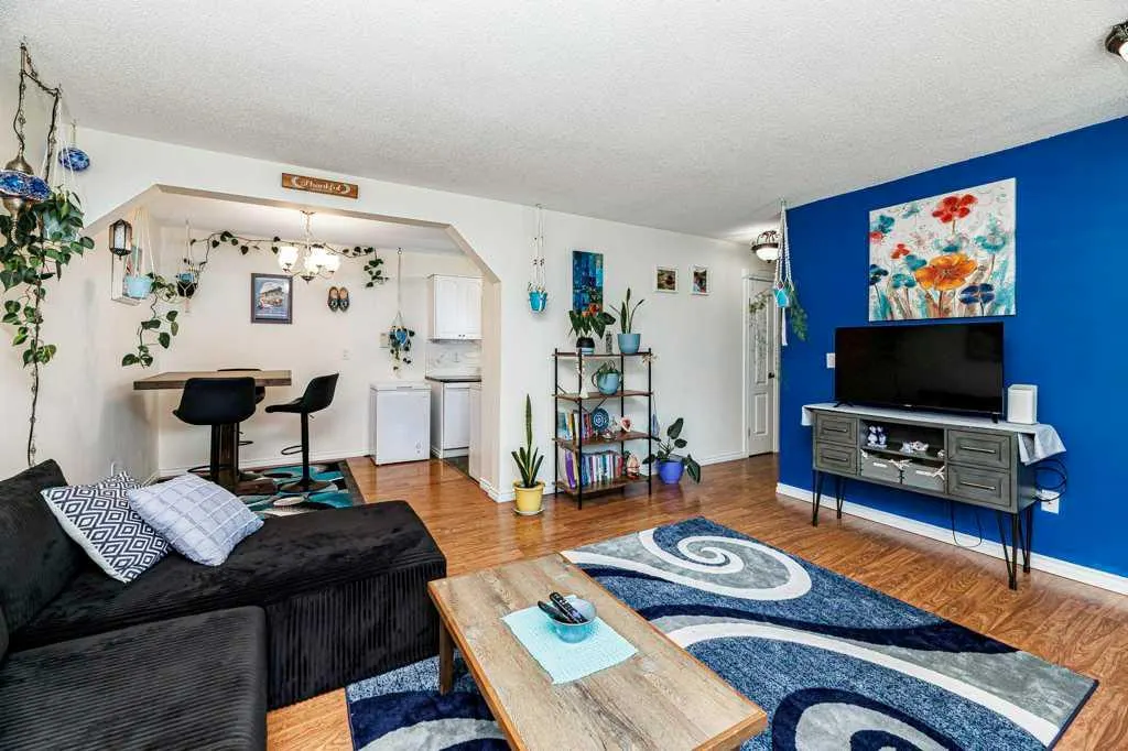 5326 47 Avenue #308