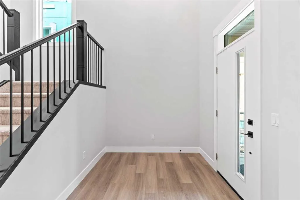 141 Vantage Drive