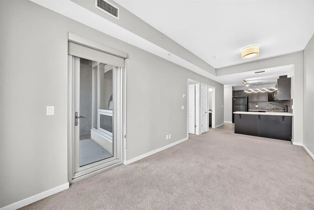 1320 1 Street SE #401