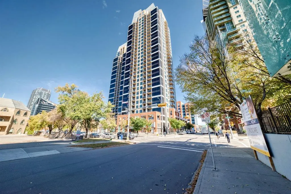 1320 1 Street SE #401