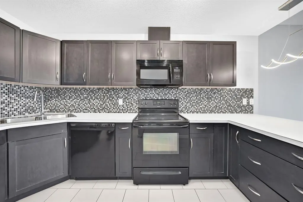 1320 1 Street SE #401