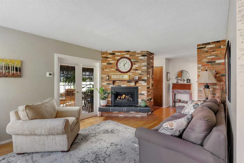 707 Fortalice Crescent SE