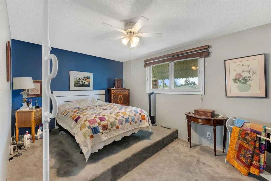 707 Fortalice Crescent SE