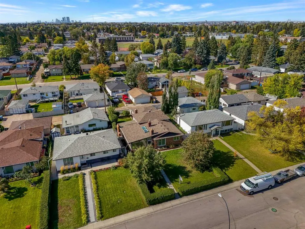 707 Fortalice Crescent SE