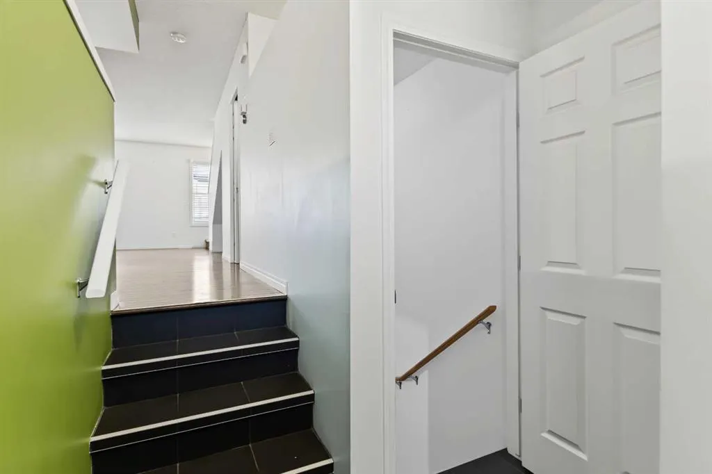 3240 New Brighton Gardens SE