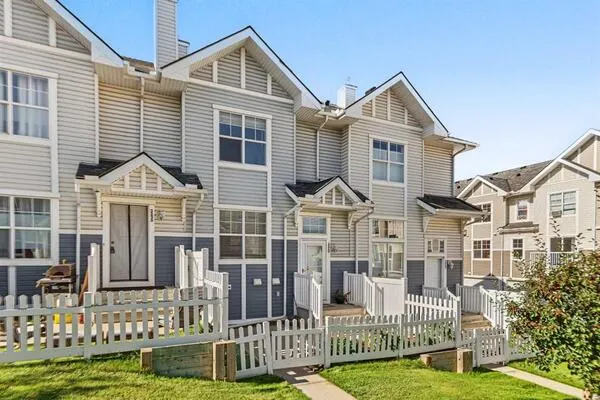3240 New Brighton Gardens SE