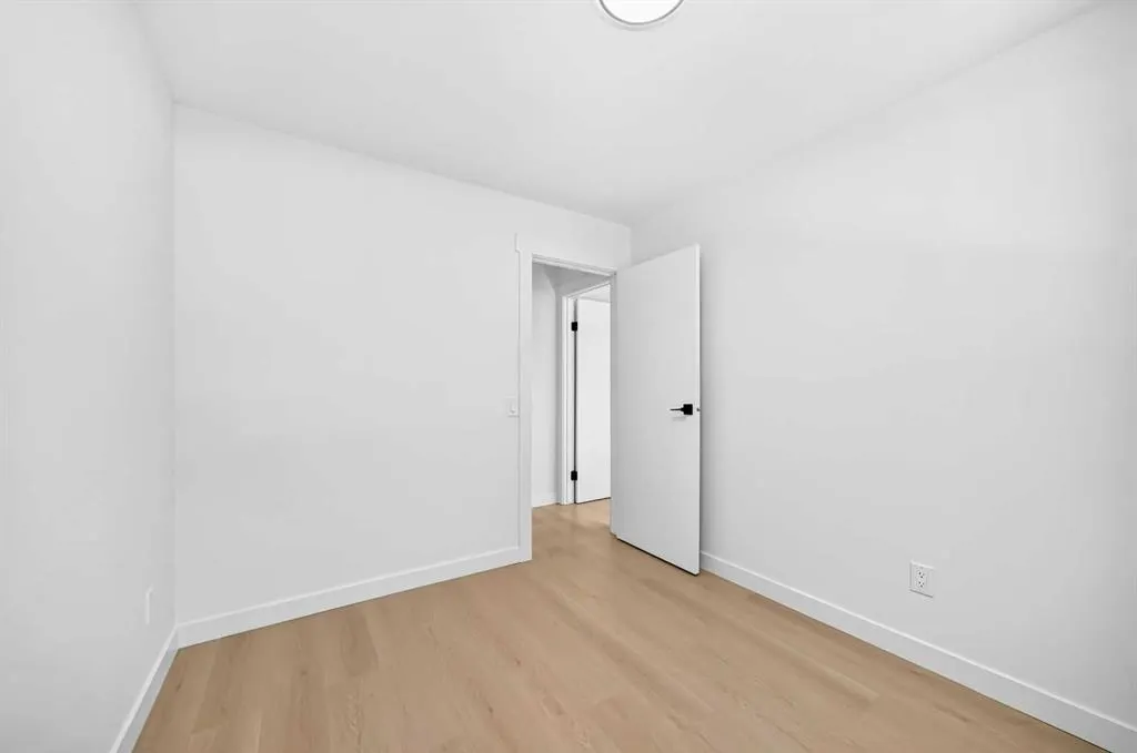 23 Penworth Crescent SE