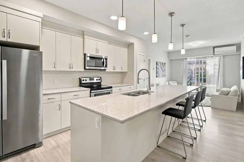 20 Seton Park SE #414