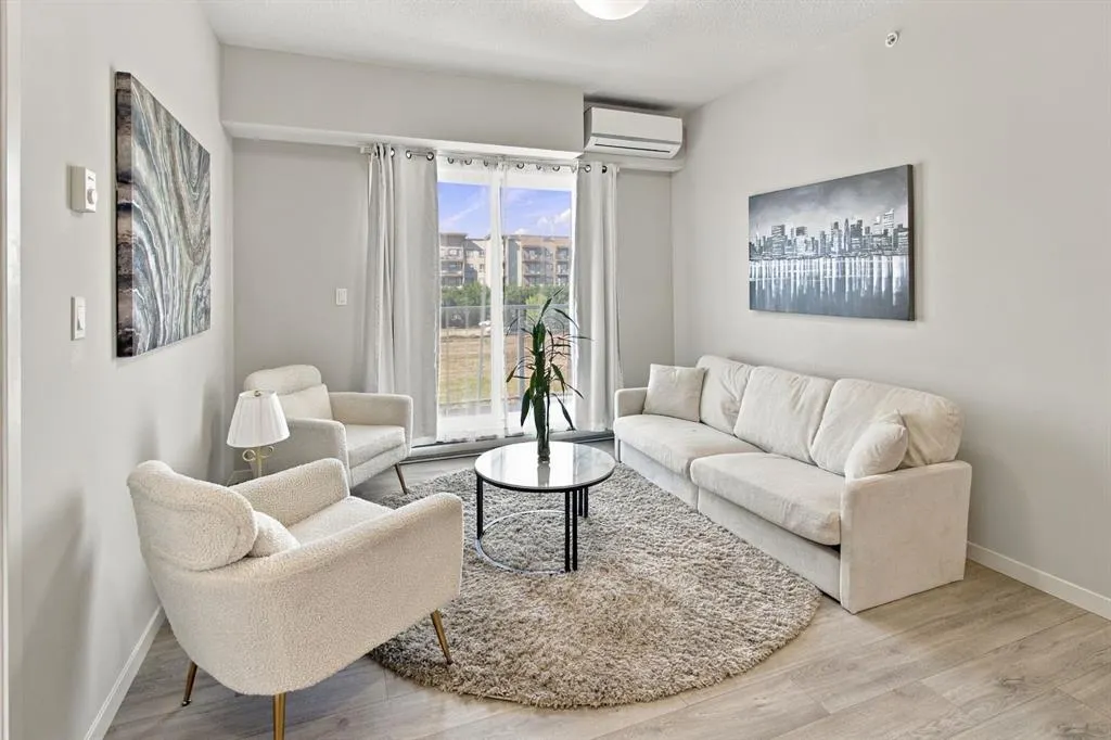 20 Seton Park SE #414