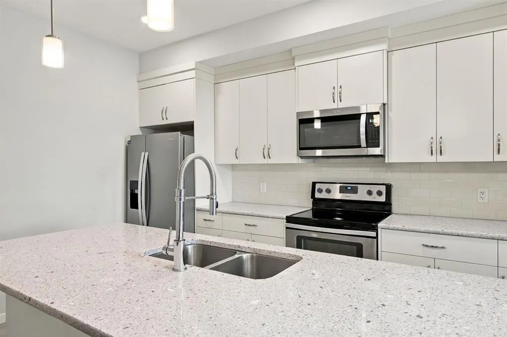 20 Seton Park SE #414