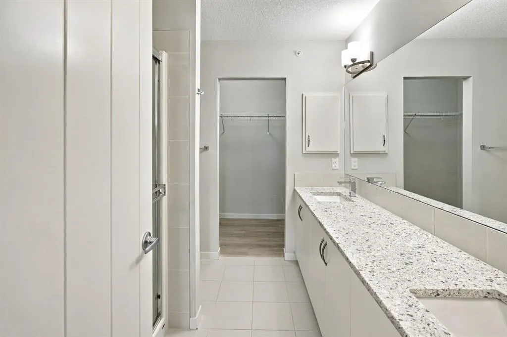 20 Seton Park SE #414
