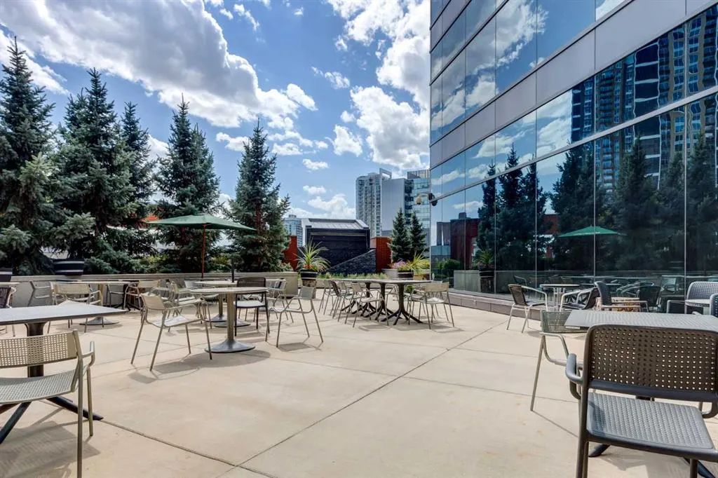 220 12 Avenue SE #1004