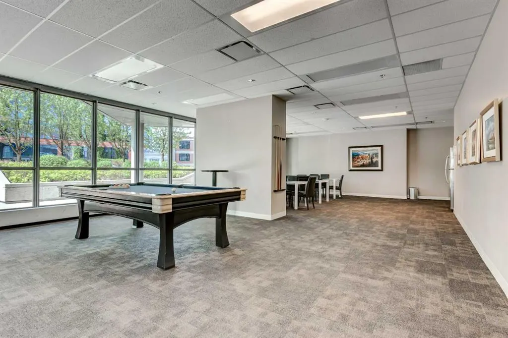 220 12 Avenue SE #1004