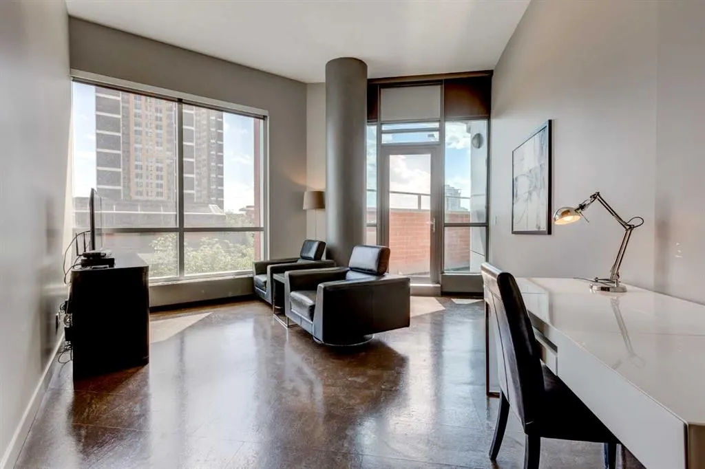 220 12 Avenue SE #1004