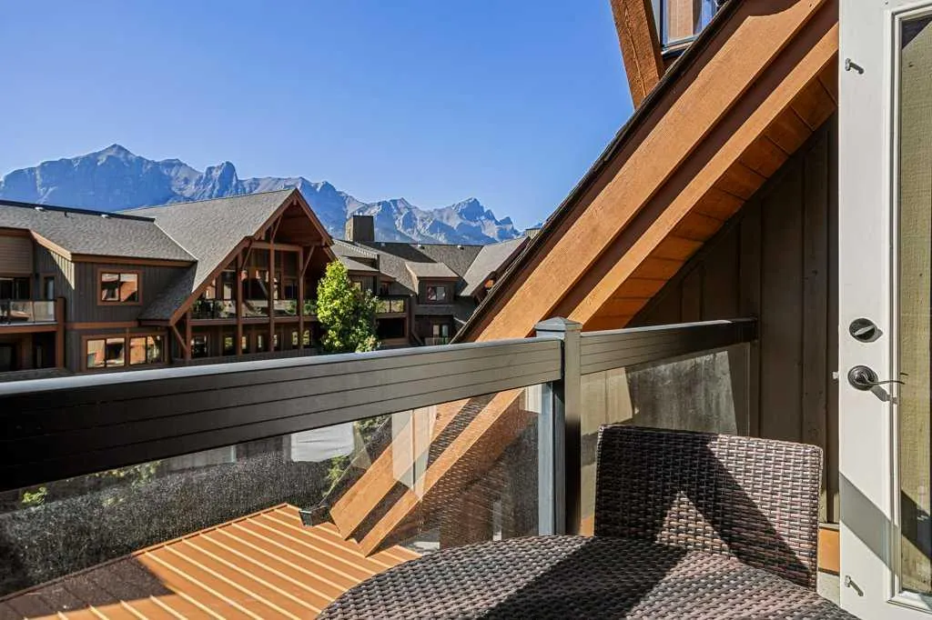 173 Kananaskis Way #310AB
