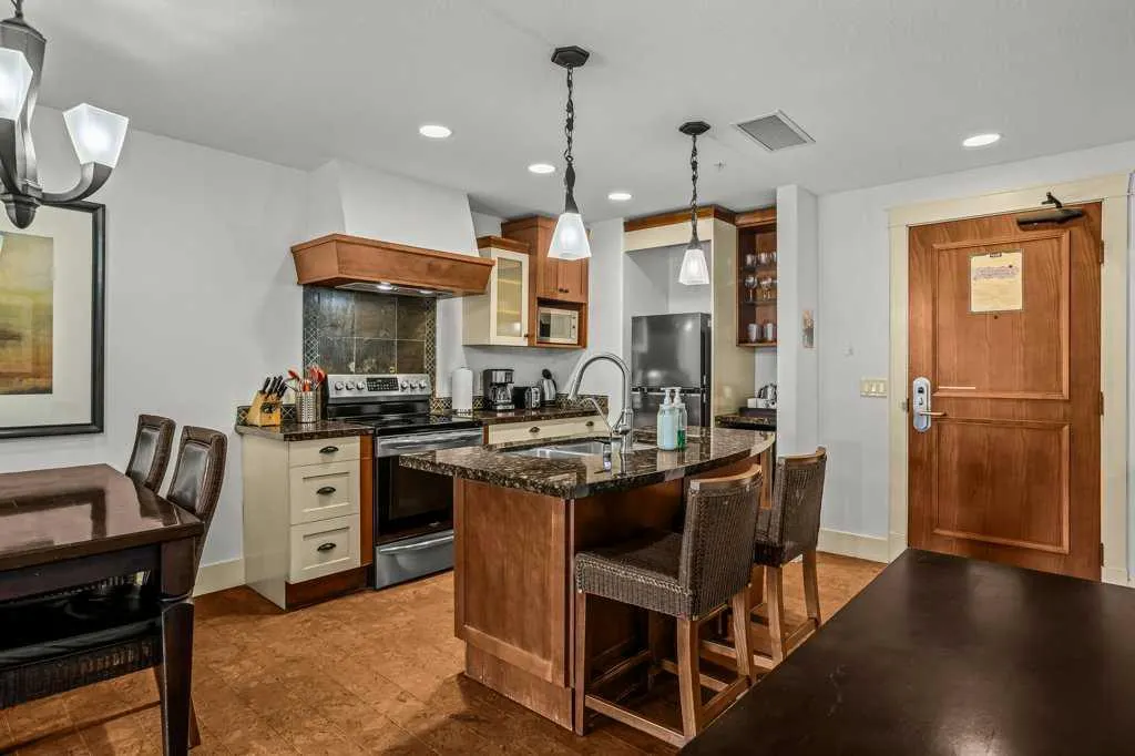 173 Kananaskis Way #310AB