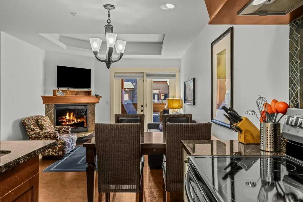 173 Kananaskis Way #310AB