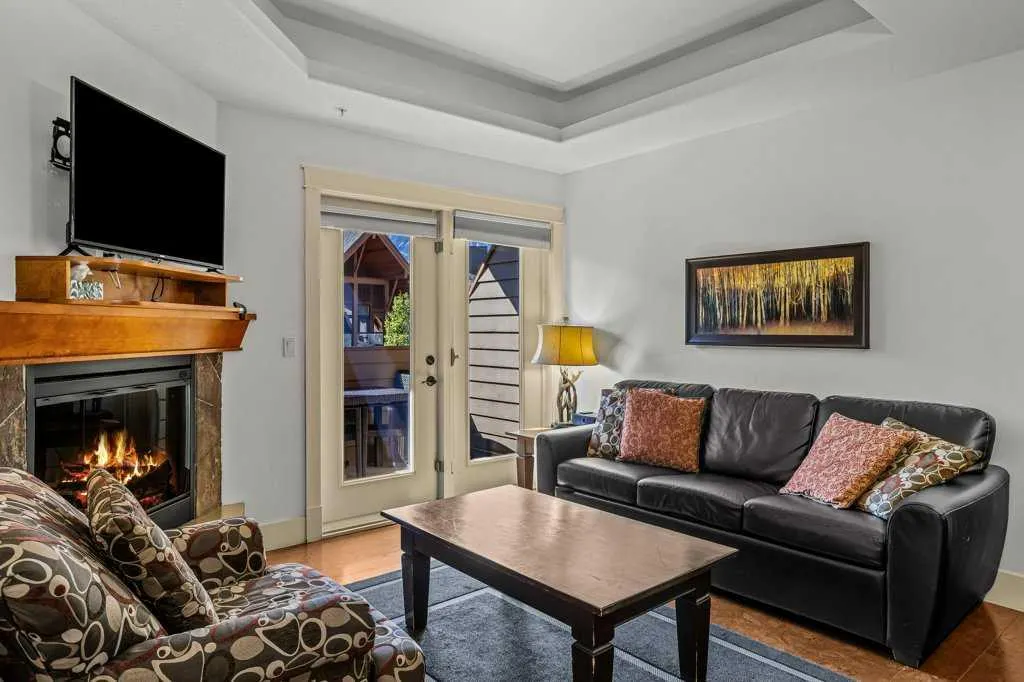 173 Kananaskis Way #310AB