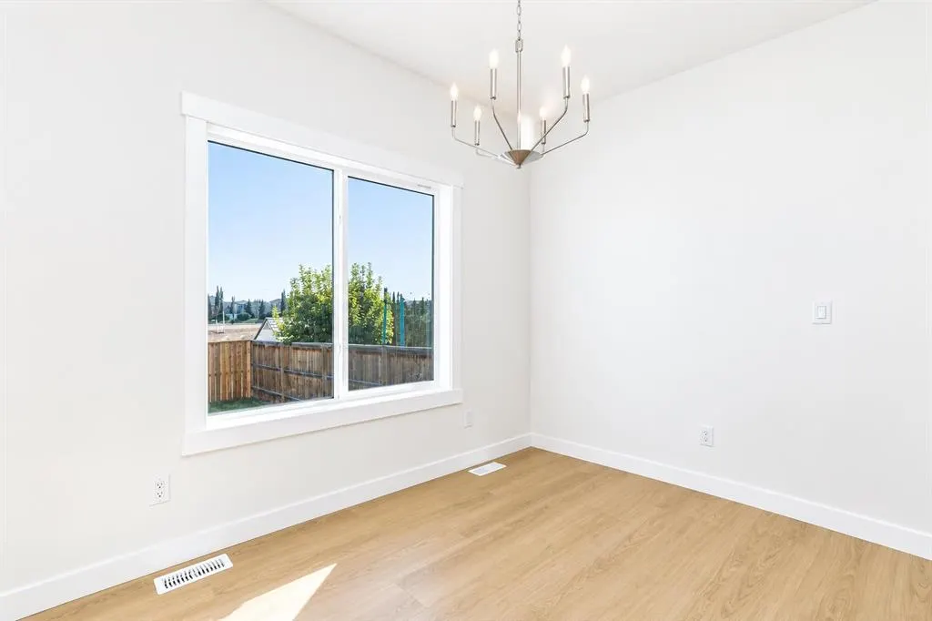 114 Norseman Close