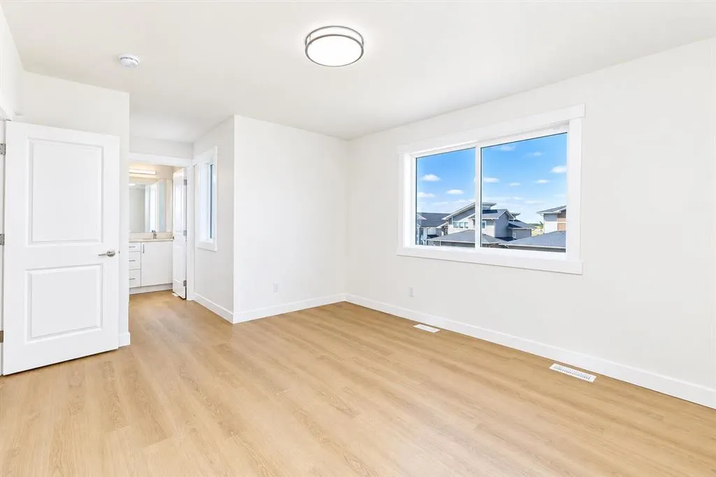 114 Norseman Close