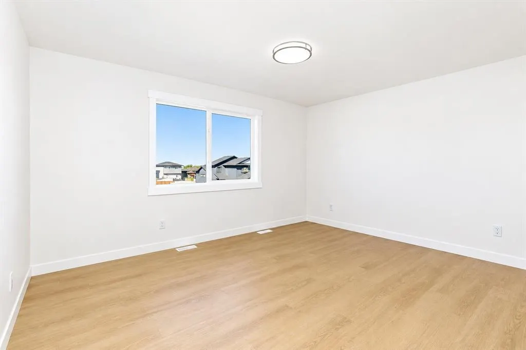 114 Norseman Close
