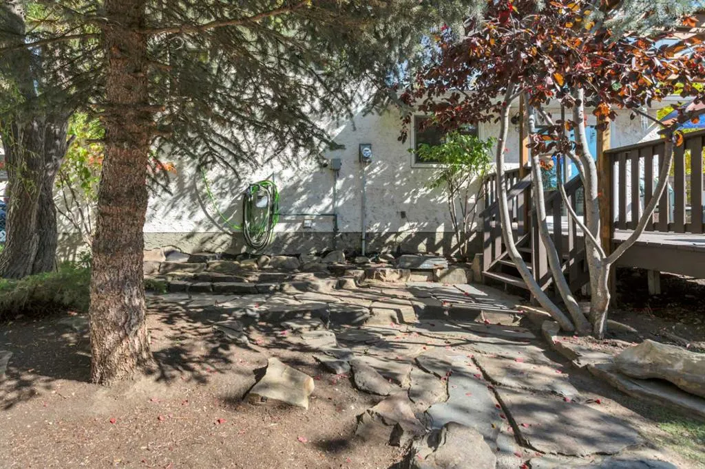 54 Lakeview Crescent