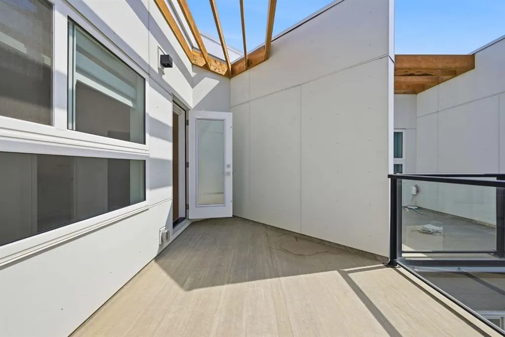 151 Skyview Bay NE #2218