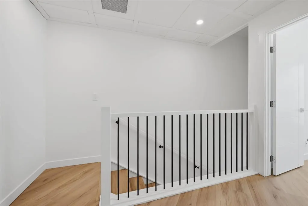 151 Skyview Bay NE #2218