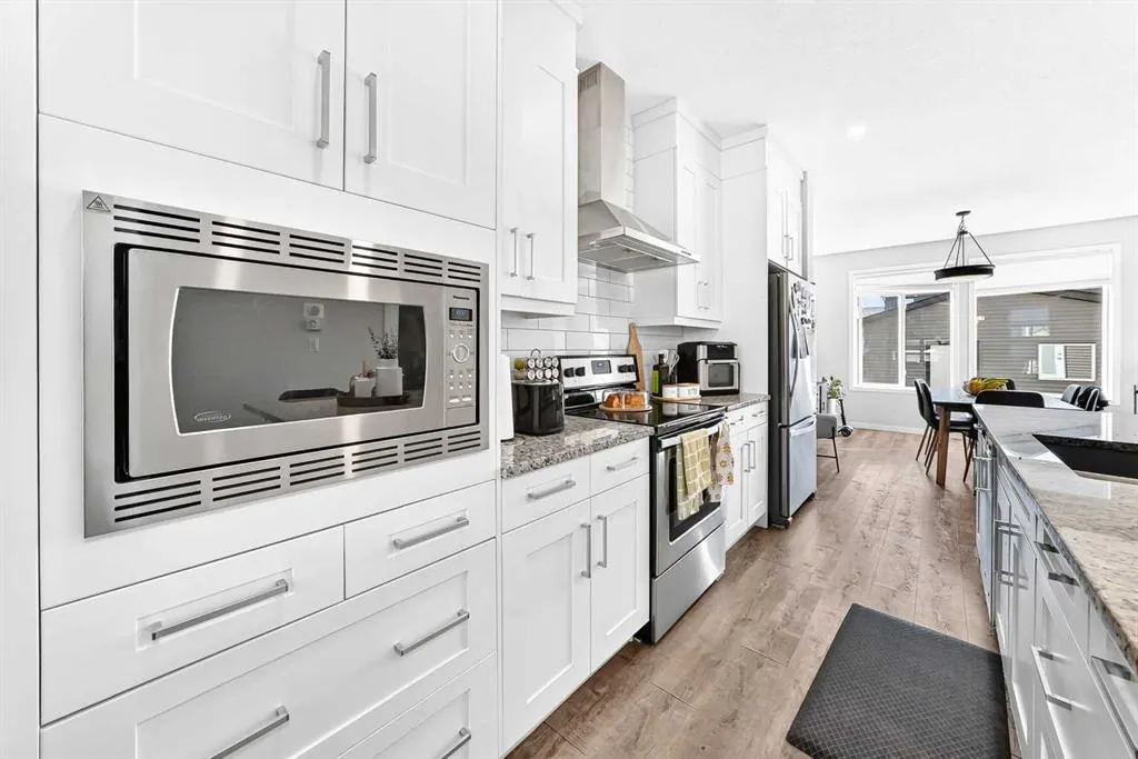 528 Belmont Heath SW