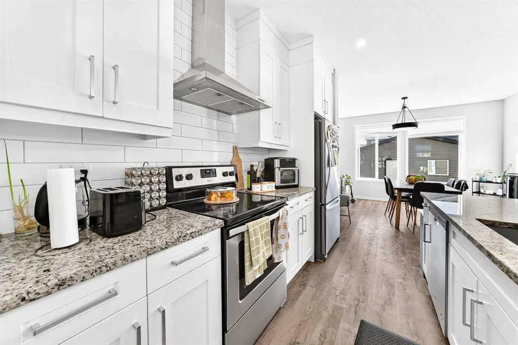 528 Belmont Heath SW