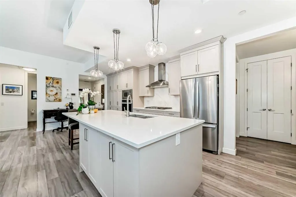 10 Mahogany Circle SE #101