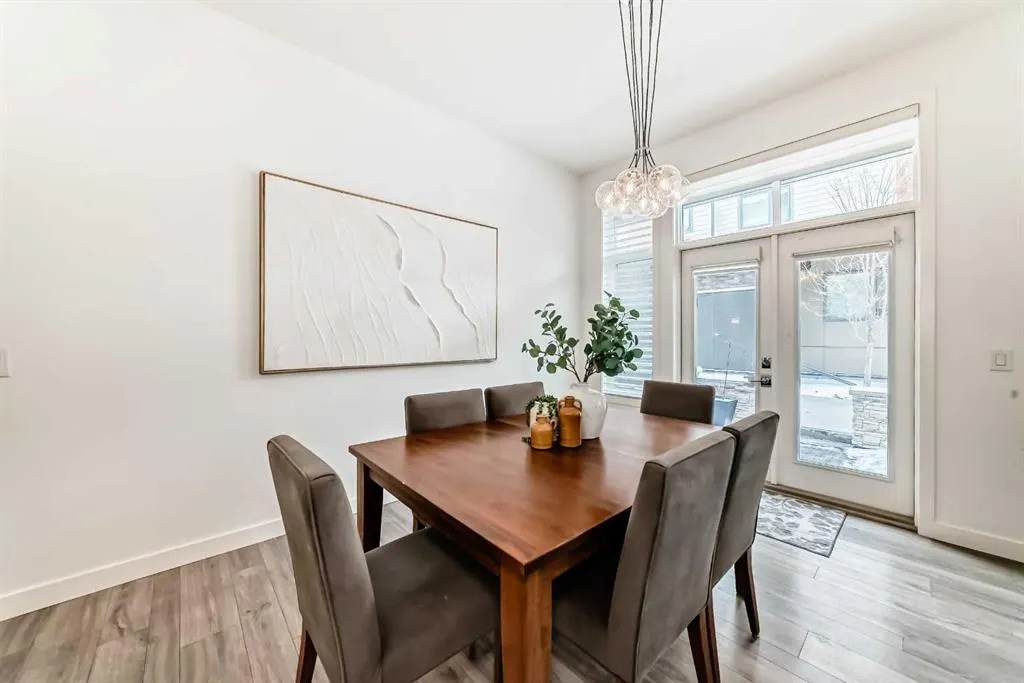 10 Mahogany Circle SE #101