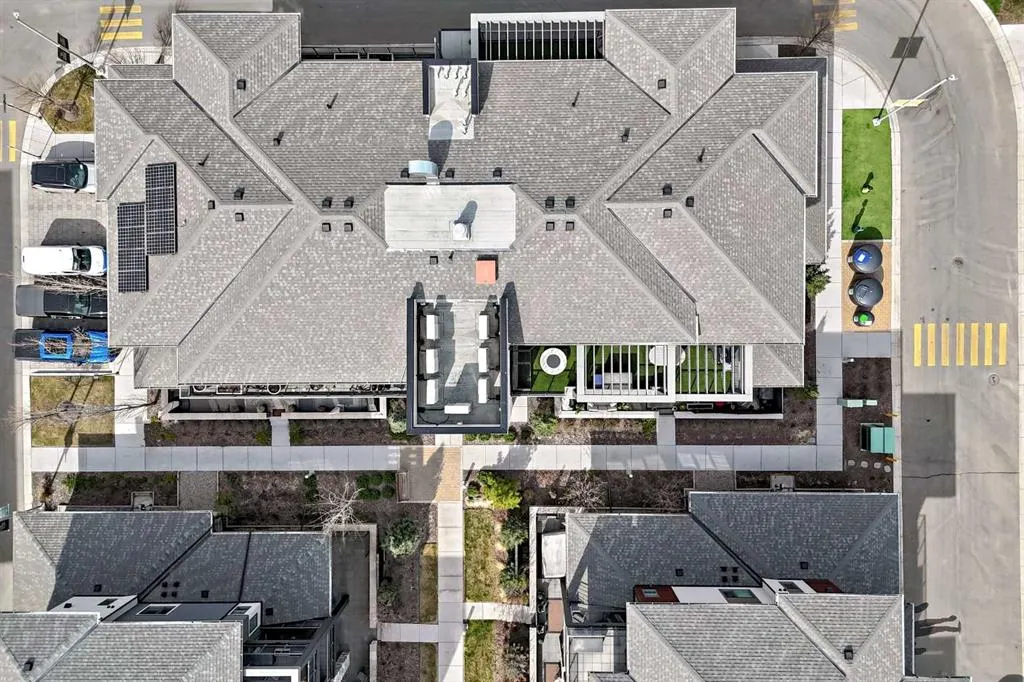 10 Mahogany Circle SE #101