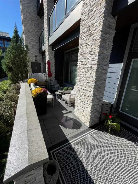 10 Mahogany Circle SE #101