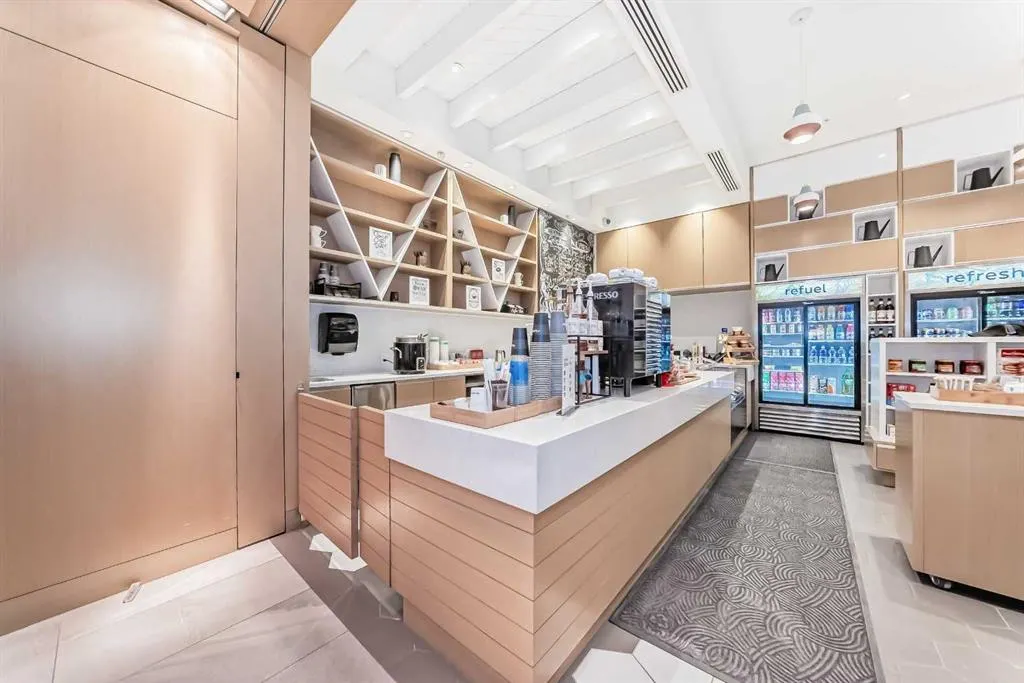 10 Mahogany Circle SE #101